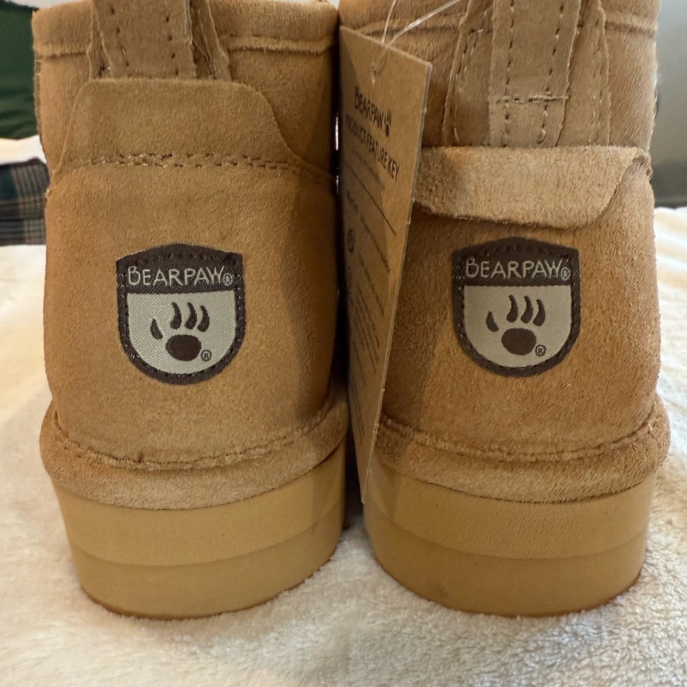 BearPaw Youth Retro Shorty Boots in Tan